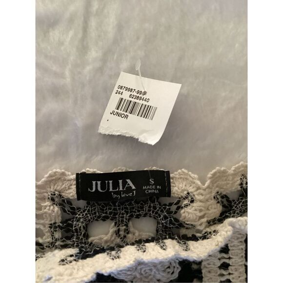 Julia by love j - Picture 3 of 4